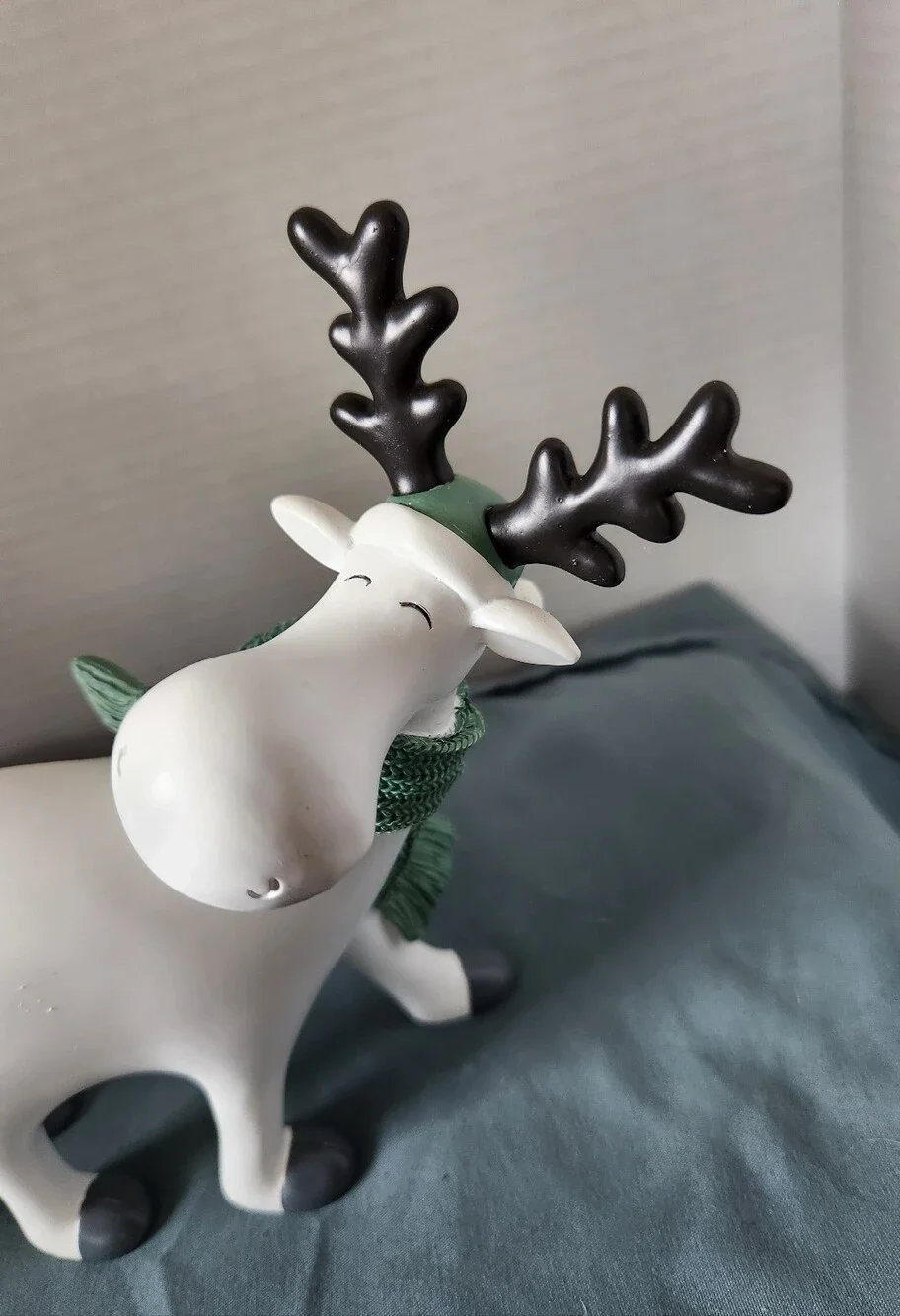 Cute Reisin Moose